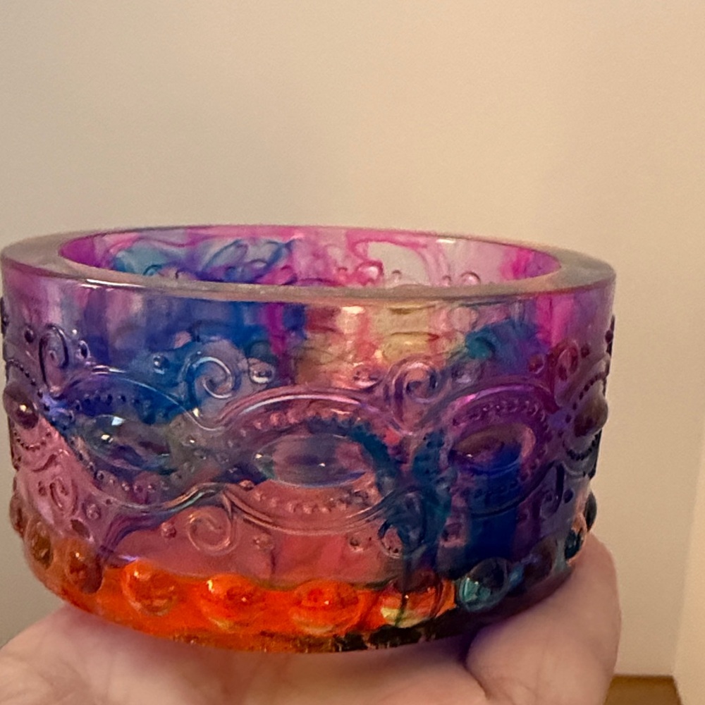 Unique Resin A Colorful Art Jar - Picture 8 of 14